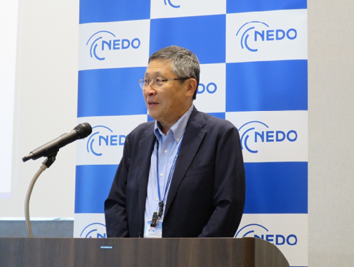 開会挨拶をするNEDO岸本センター長の写真