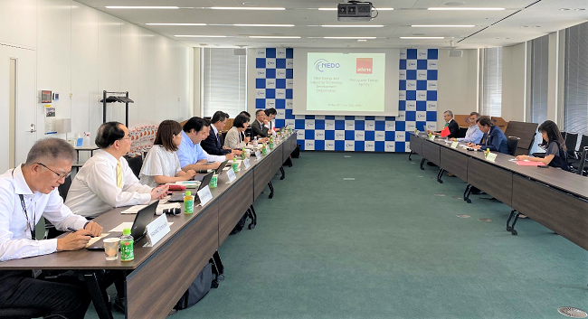 Photo of the exchange of views meeting