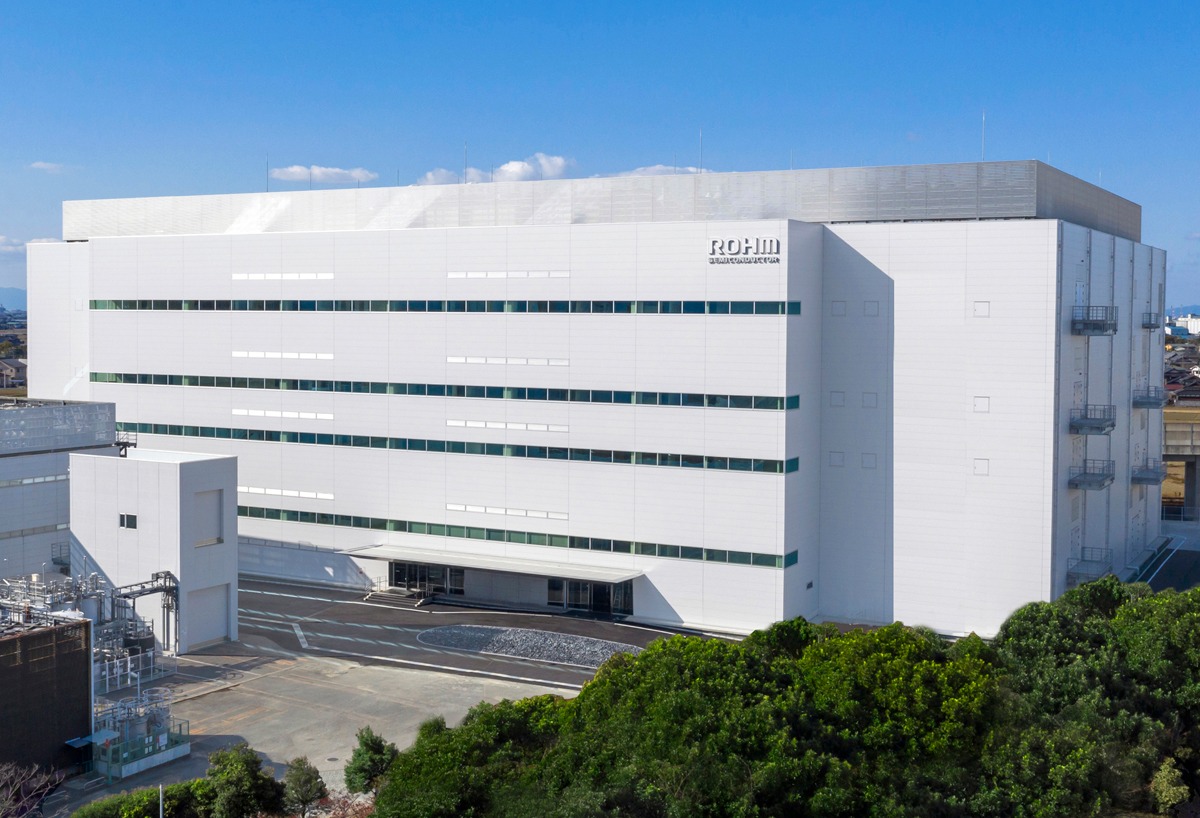 図1　8インチSiCデバイス製造ラインのあるローム・デバイスマニュファクチャリング株式会社筑後工場外観