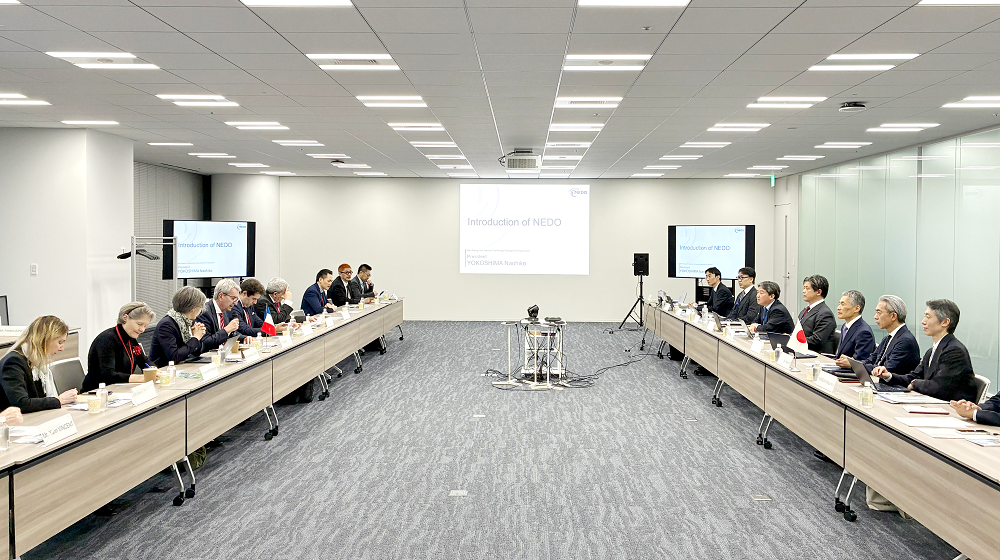 Photo of overview of the meeting between NEDO and MEDEF International